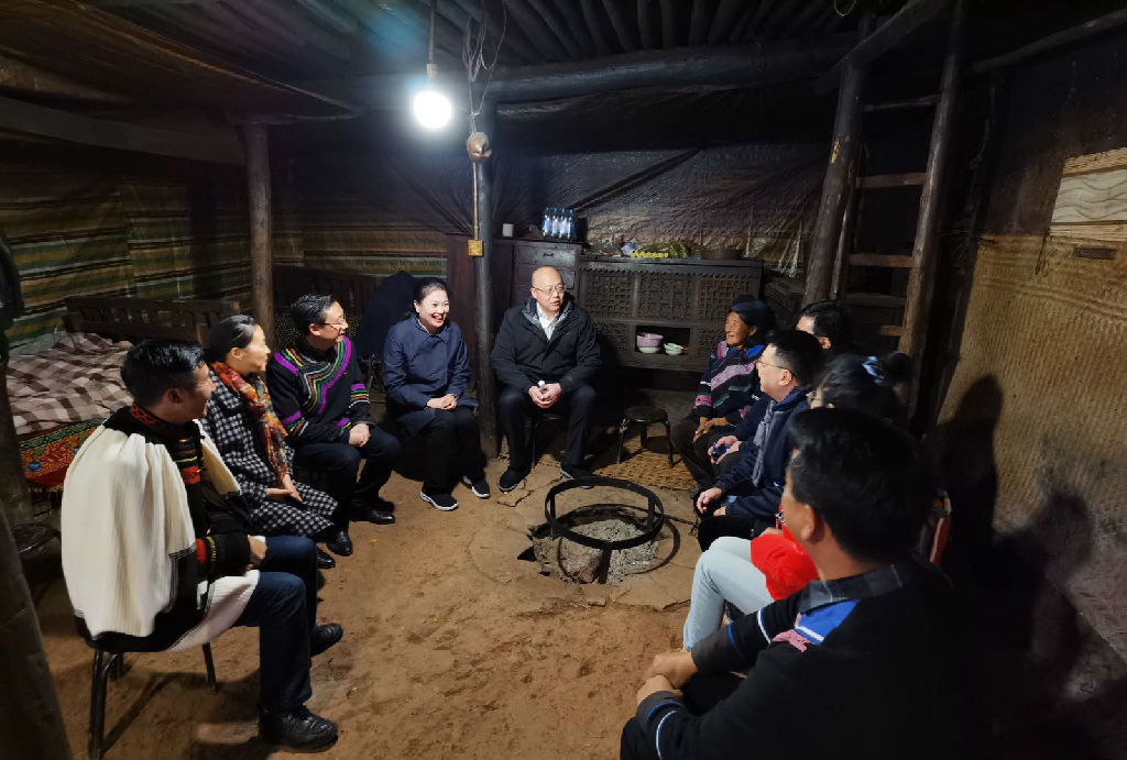 村民家中.jpg