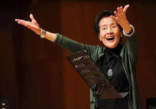 歌剧《一江春水》被她亲手推向舞台.jpg
