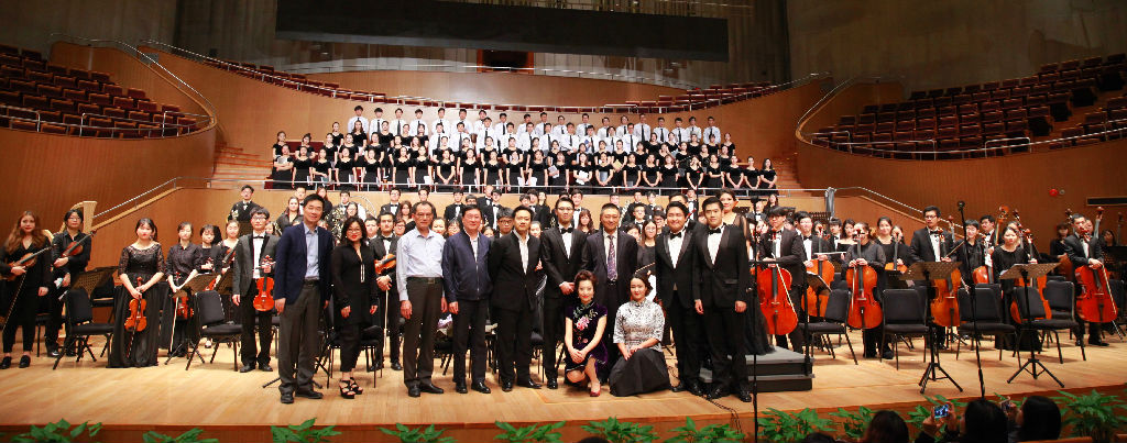 演出后合影.JPG